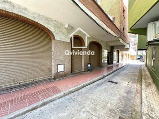 Local comercial en venta en Font Pudenta – Can Sant Joan en Montcada i Reixac