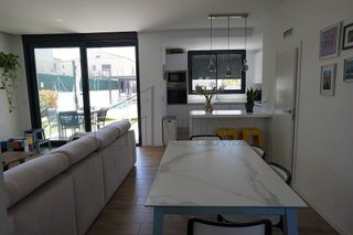 Casa pareada en alquiler en San Antonio de Benagéber