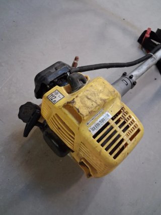 Desbrozadora gasolina amarilla