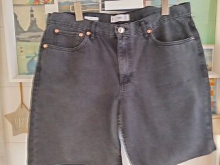 Pantalón corto bermuda 2 x1 Talla 42 Nuevas!!