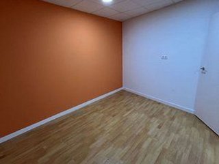 Local comercial en venta en Universidad en Ciudad Real