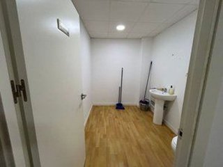 Local comercial en venta en Universidad en Ciudad Real