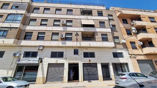Local comercial en alquiler en Ayuntamiento - Centro en Alzira