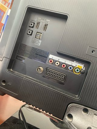 Samsung UE26EH4000 TV Despiece