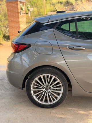 Opel Astra biturbo 2016