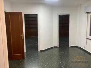 Oficina en venta en Centro Ciudad en León