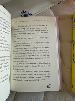 libro el hechizo la primera bruja