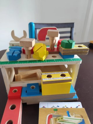 Banco de herramientas para niños de Melissa & Doug
