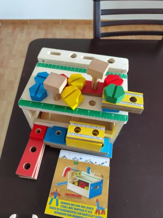 Banco de herramientas para niños de Melissa & Doug