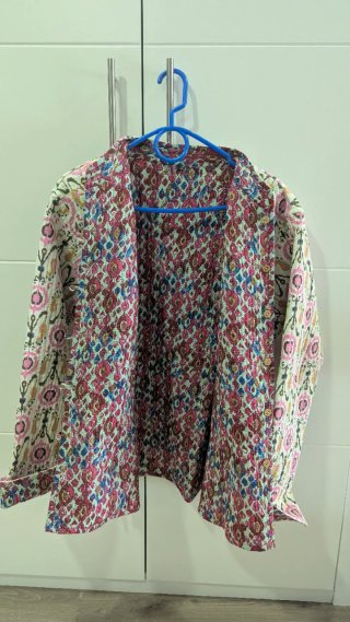 Casaca guateada flores multicolor talla única