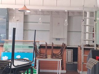 Local comercial en alquiler en Crevillet - Pinar Alto en Puerto de Santa María (El)