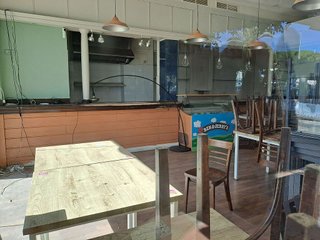 Local comercial en alquiler en Crevillet - Pinar Alto en Puerto de Santa María (El)