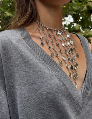 Collar cascada rombos plateado