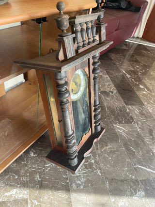 2 Orologi Antichi da Parete con Pendolo