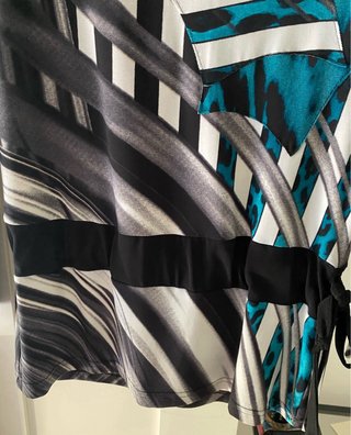 Blusa donna fantasia nero e verde acqua