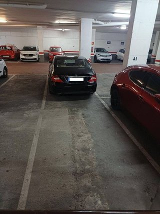 Garaje en venta en Centre en Hospitalet de Llobregat, L´