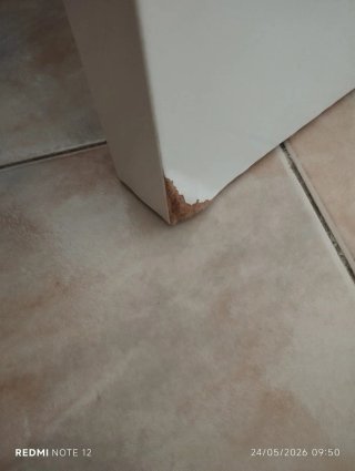 Puerta interior blanca