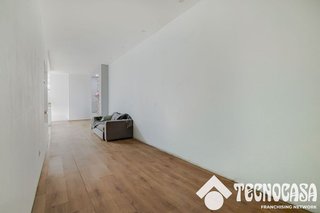 Local comercial en venta en Sant Josep en Hospitalet de Llobregat, L´