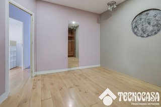 Local comercial en venta en Sant Josep en Hospitalet de Llobregat, L´