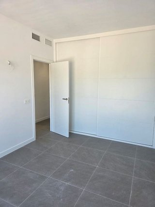 Piso en alquiler en Calaburra - Chaparral en Mijas