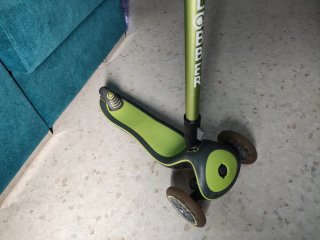 Patinete Globber Elite Deluxe Light Verde