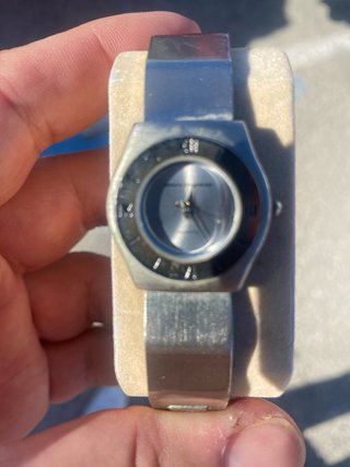 Reloj Adolfo Dominguez Esfera Romana. Sin pila
