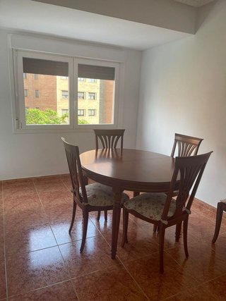Piso en alquiler en Romareda en Zaragoza