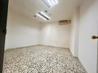 Local comercial en venta en Zona Mercat en Rubí