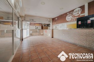 Bar en venta en Ciutat Meridiana en Barcelona - Imagen 20