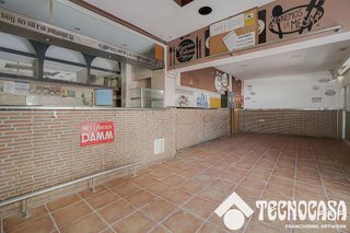 Bar en venta en Ciutat Meridiana en Barcelona - Imagen 27
