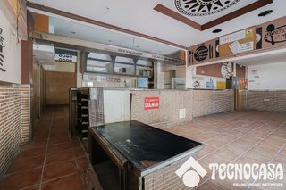 Bar en venta en Ciutat Meridiana en Barcelona - Imagen 29