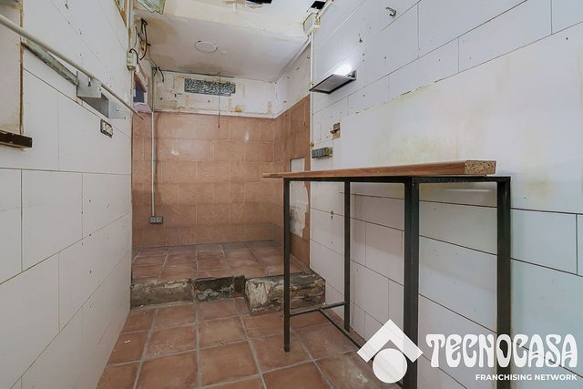 Bar en venta en Ciutat Meridiana en Barcelona - Imagen 14