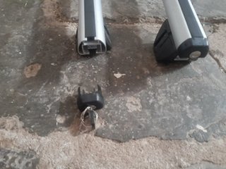 Barras de techo Cruz Oplus Alu R + Baúl 320L