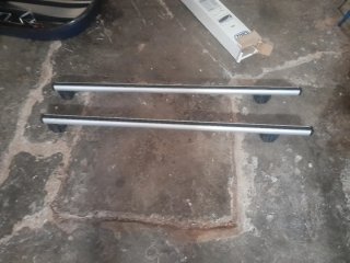 Barras de techo Cruz Oplus Alu R + Baúl 320L