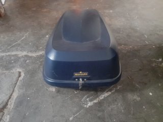 Barras de techo Cruz Oplus Alu R + Baúl 320L