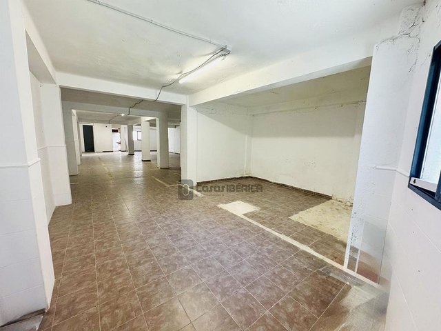 Local comercial en venta en Benicalap en Valencia - Imagen 5