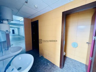 Local comercial en venta en Benicalap en Valencia - Imagen 35