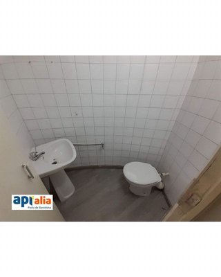 Local comercial en venta en La Florida en Hospitalet de Llobregat, L´