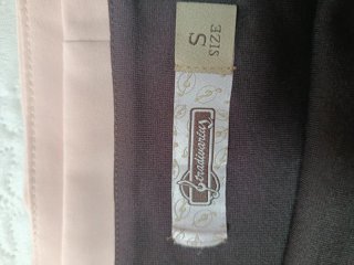 Falda de punto en color marrón oscuro, Talla S