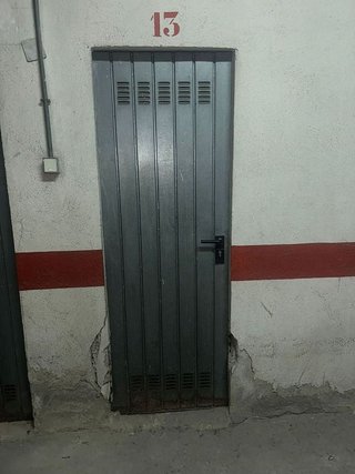 Garaje en venta en San Luis en Almería
