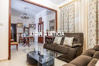 Chalet en venta en Centro en Alcalá de Guadaira