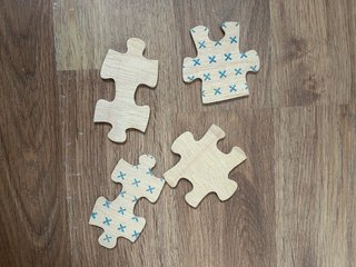 2 puzzles Vampirina 16 piezas de madera