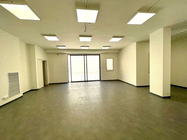 Local comercial en venta en La Nova Esquerra de l'Eixample en Barcelona - Imagen 4