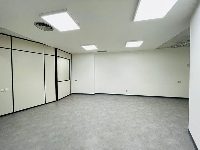 Local comercial en venta en La Nova Esquerra de l'Eixample en Barcelona - Imagen 11