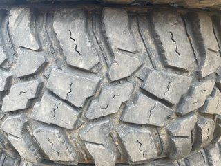 Neumáticos Cooper STT PRO 245/75R16