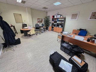 Local comercial en alquiler en El Poble Sec en Igualada