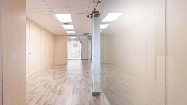 Oficina en alquiler en La Dreta de l'Eixample en Barcelona - Imagen 4