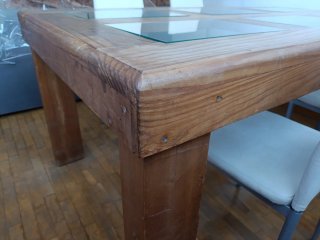 Mesa comedor madera rústica + 4 sillas