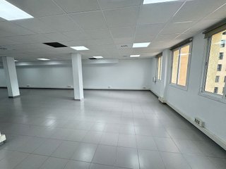 Oficina en alquiler en La Nova Esquerra de l'Eixample en Barcelona - Imagen 30