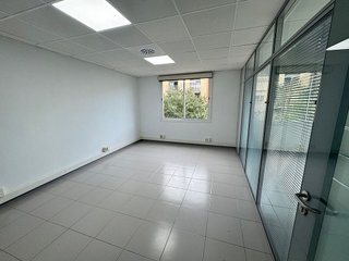 Oficina en alquiler en La Nova Esquerra de l'Eixample en Barcelona - Imagen 37